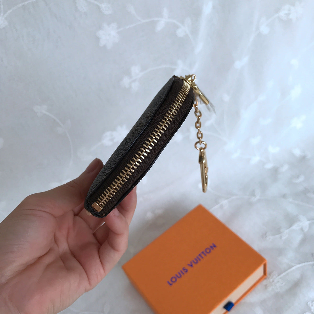 circle wallet coin purse