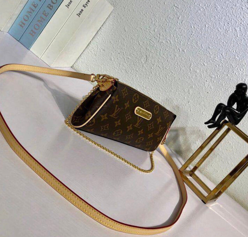 25*13*4cm pouch handbag