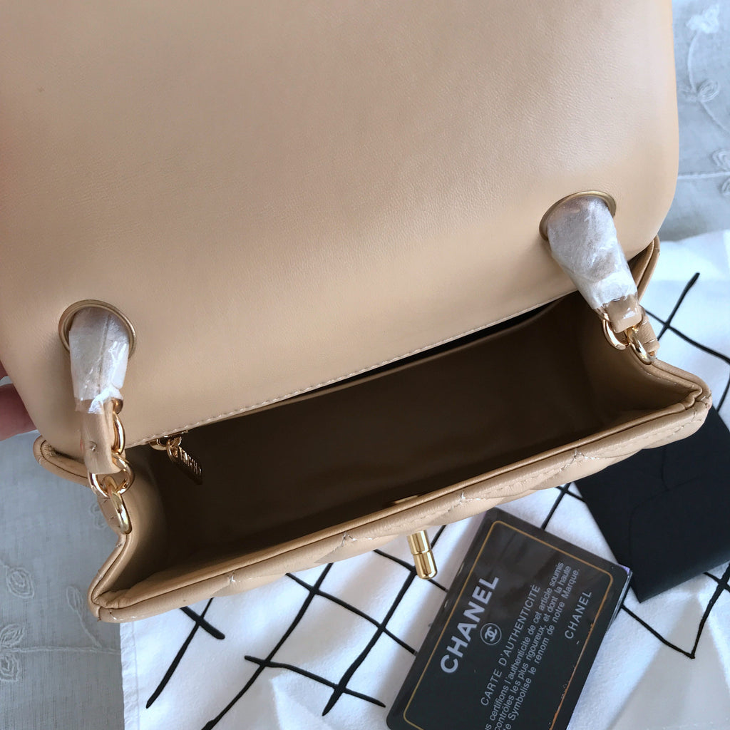 Chanel 17cm 2colors