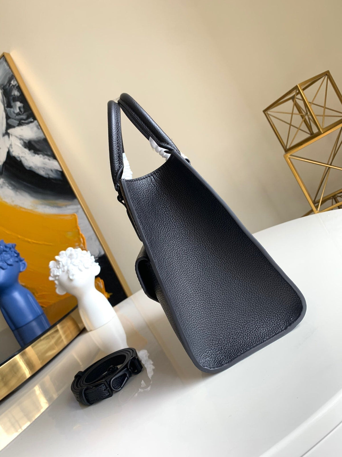 black Portable cross body dual-use bag